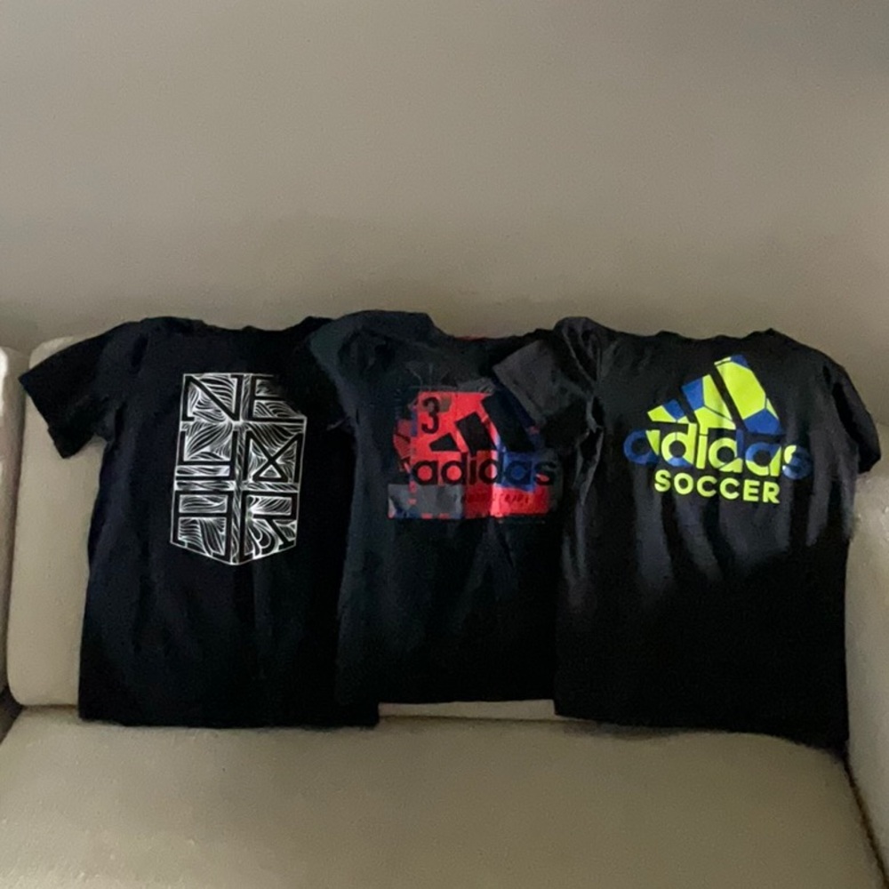 Lot of 3 Boys size small t-shirts, excellent condition. Nike and Adidas